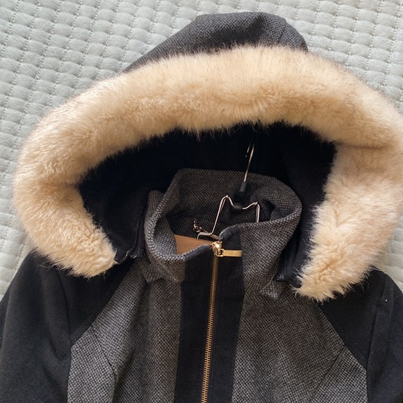 laundry by SHELLI SEGAL jacket, size M - Picture 3 of 7